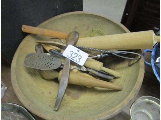 Butter Bowl And Utensils