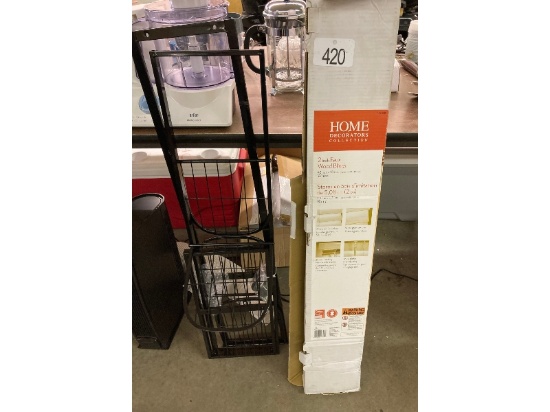 Wooden Blind - New, Metal Shelf