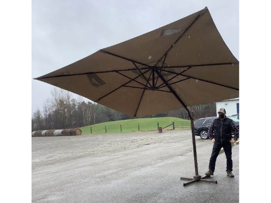 Cantilever Patio Umbrella - 2 Minor Repairs