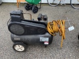 Campbell Hausfeld Air Compressor -Pump Needs Work