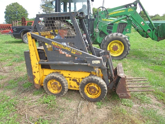 New Holland LS125 Skid Steer