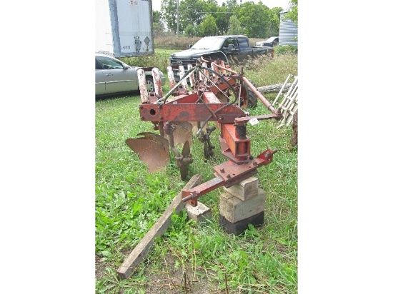 International 710 Plow