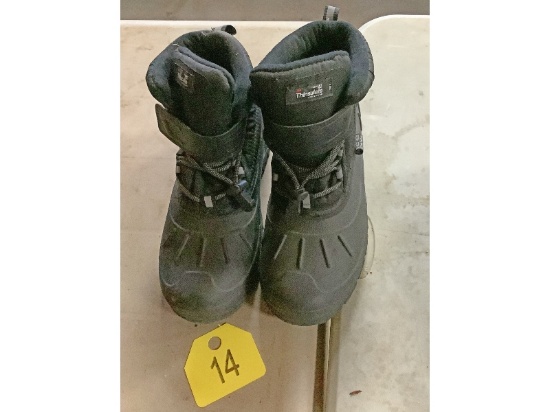 New Thinsulate Size 8 Winter Boots