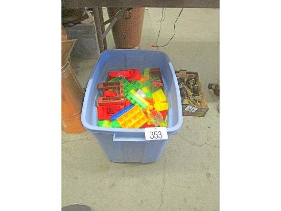 Rubbermaid of Mega Blocks