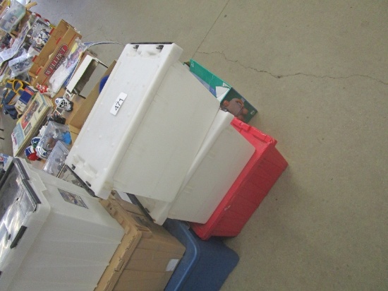 3 Empty Totes