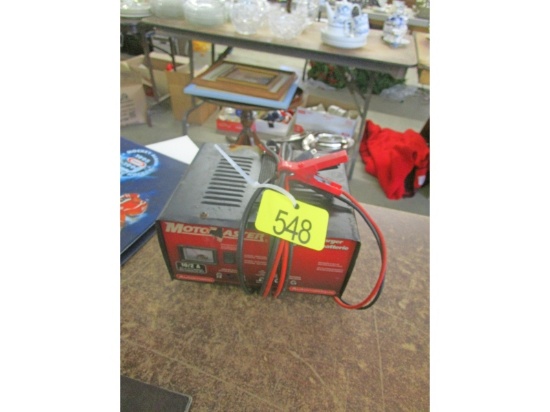 Moto Master Battery Charger