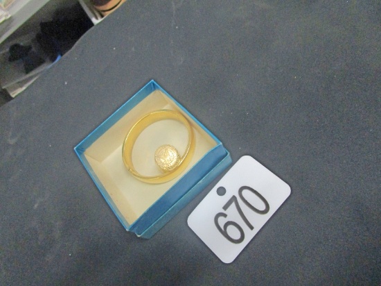 Ring & Bangle
