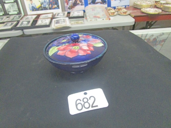 Moorcroft 6" Lidded Dish