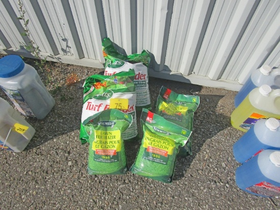 6 Bags of Lawn Fertilizer