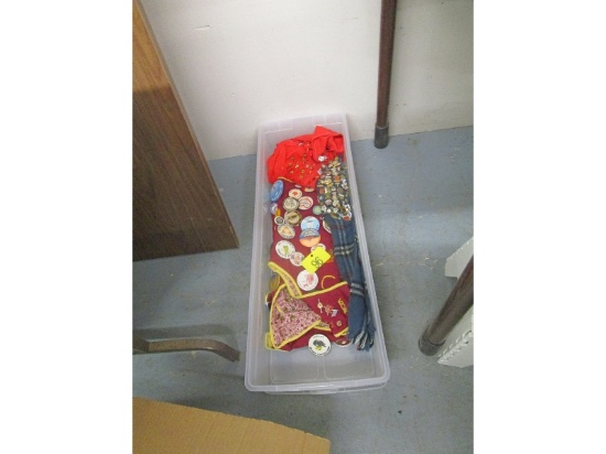 Large Quantity of Pins