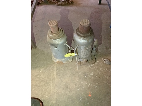 2 Bottle Jacks