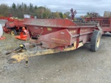 New Holland 520 Manure Spreader