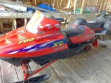 2000 Polaris 700 XC Snowmobile - Has Ownership