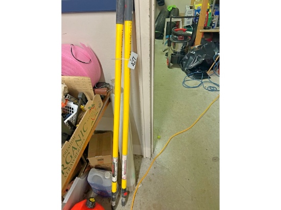 2 Telescopic Handles