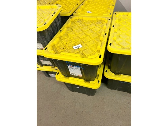 2 - 102 L HDX Bins with Lids