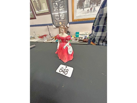 Royal Doulton Figurine "Winsome"