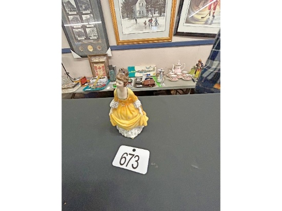 Royal Doulton Figurine "Coralie"