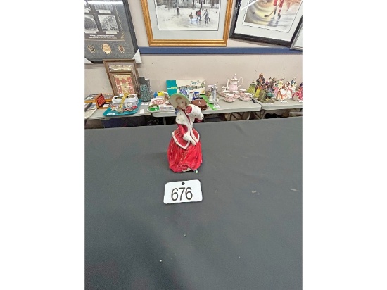 Royal Doulton Figurine "Christmas Morn"