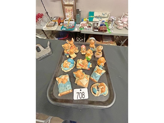 Tray of Pendelfin Figurines