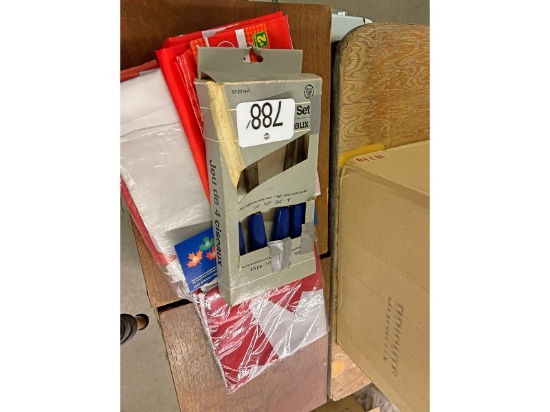 Set of Chisels and 3 Canadian Flags