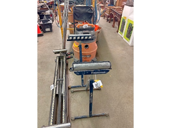2 Roller Stands