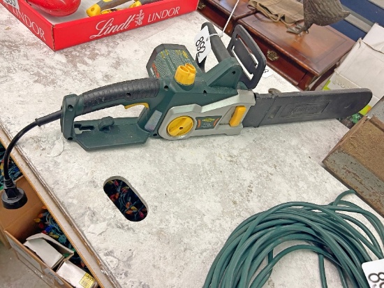 Yardworks Electric Chainsaw
