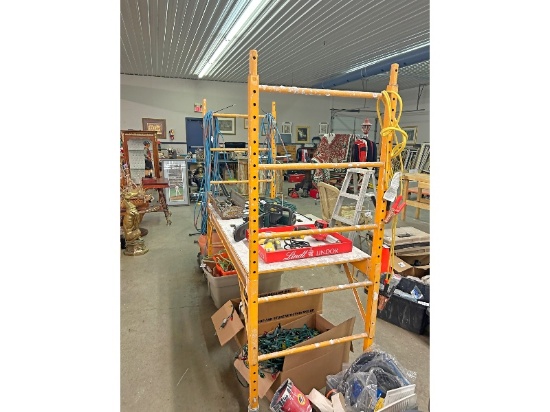 Painter's Adjustable Scaffold