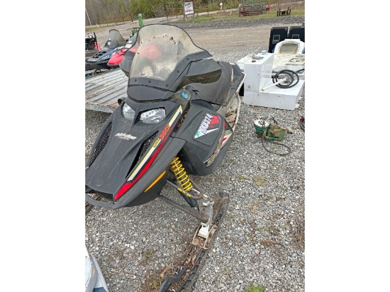 Ski-Doo MXZ 380 F - As Is, Where Is