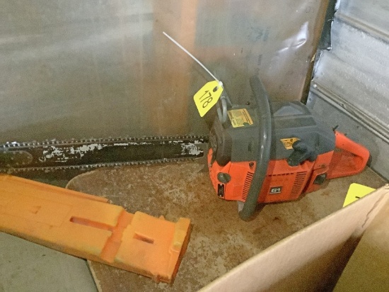 Husqvarna 61 Chainsaw - Runs