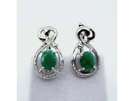 Sterling Silver 9 x 7mm Natural Emerald Earring
