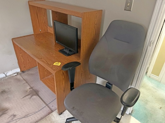 Computer Desk, Chair & Monitor