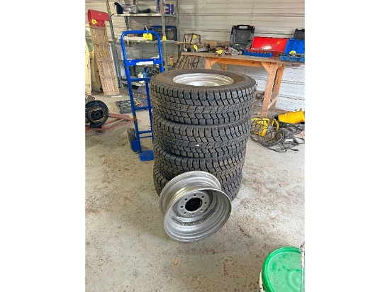 4 General Grabber Arctic LT 245/75R16 Tires Like New on 8 Bolt Dodge Rims
