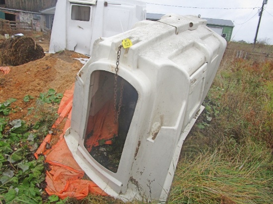 Agri Plastic Calf Hutch with Pail