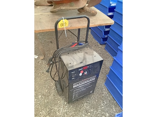 MotoMaster Eliminator Battery Charger with Engine Start