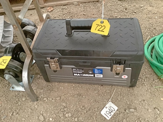 Maximum 20" Steel/Plastic Tote Toolbox