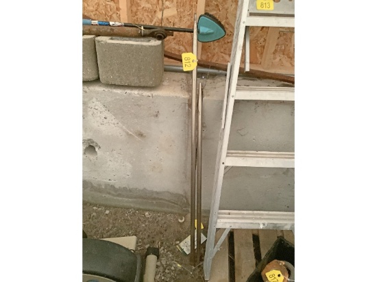 2 Grey Shafts