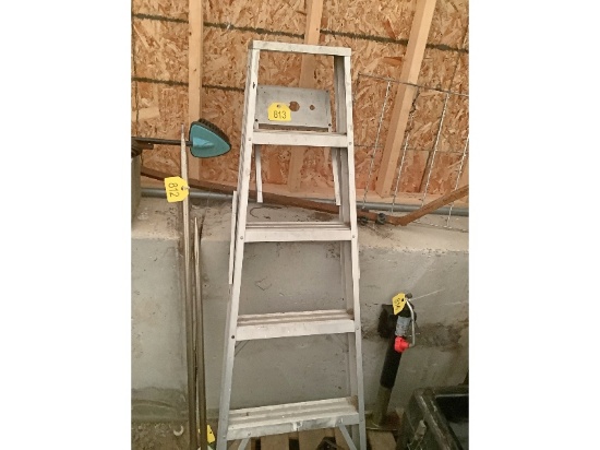 Step Ladder