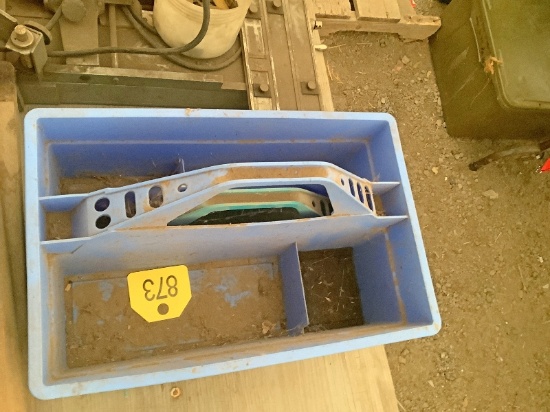 2 Plastic Bins