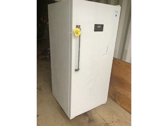 Midea Stand Up Freezer