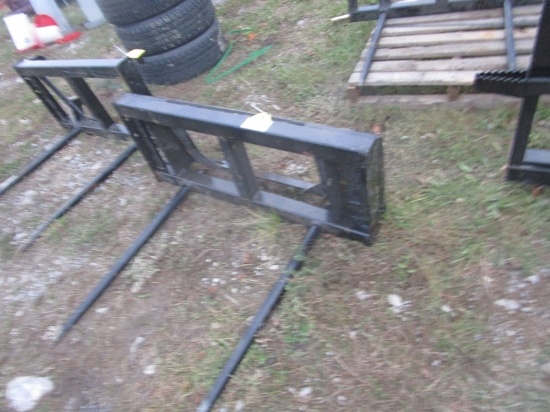 New Walco Skid Steer Q/A Round Bale Fork