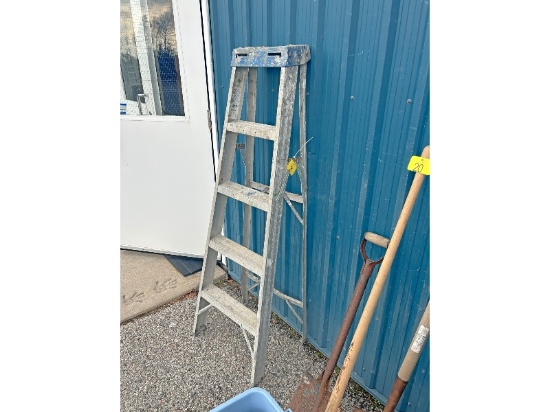Painter's Ladder