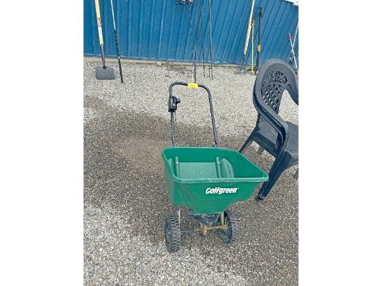Lawn Spreader