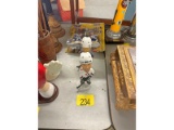2 Bobble Heads