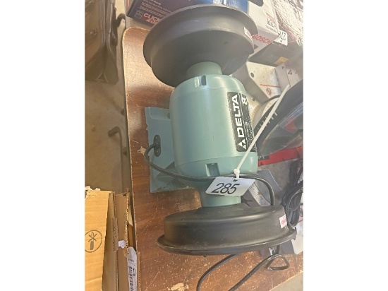 New Delta 8" Bench Grinder