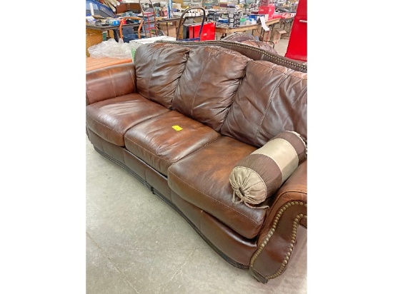 3 Piece Leather Chesterfield Set