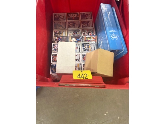 Tote of Hockey Cards