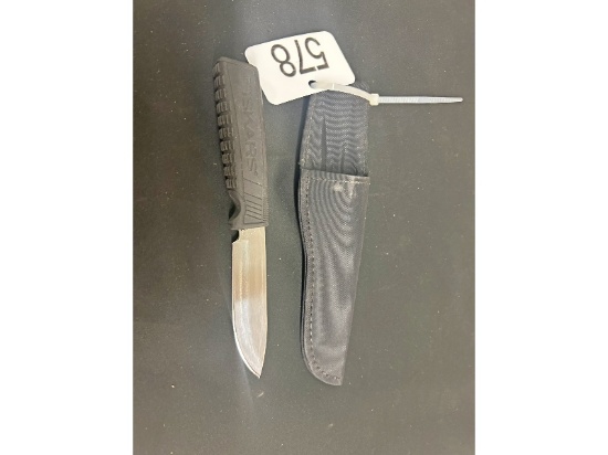 Fiskars Knife With Sheath