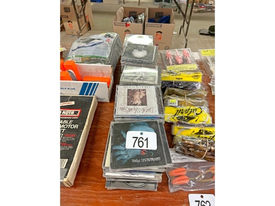 Assorted CDs