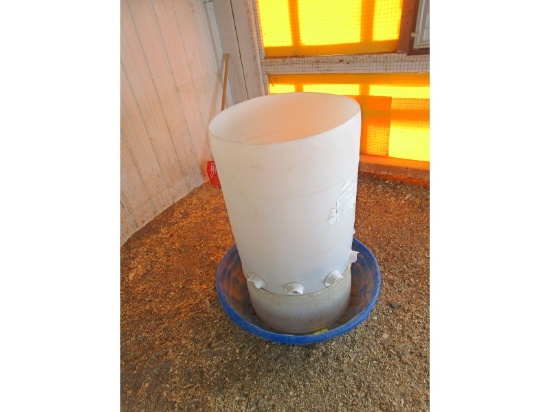 Poultry Hopper Feeder