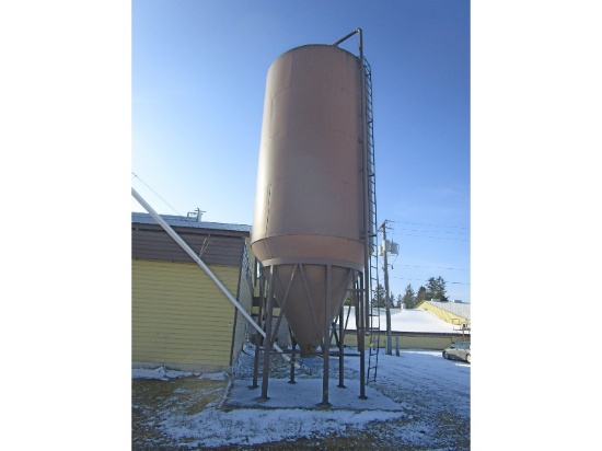 Steel Silo - 2212 Bushels (2752 cu ft), Size 12' x 36' With Poly Augers